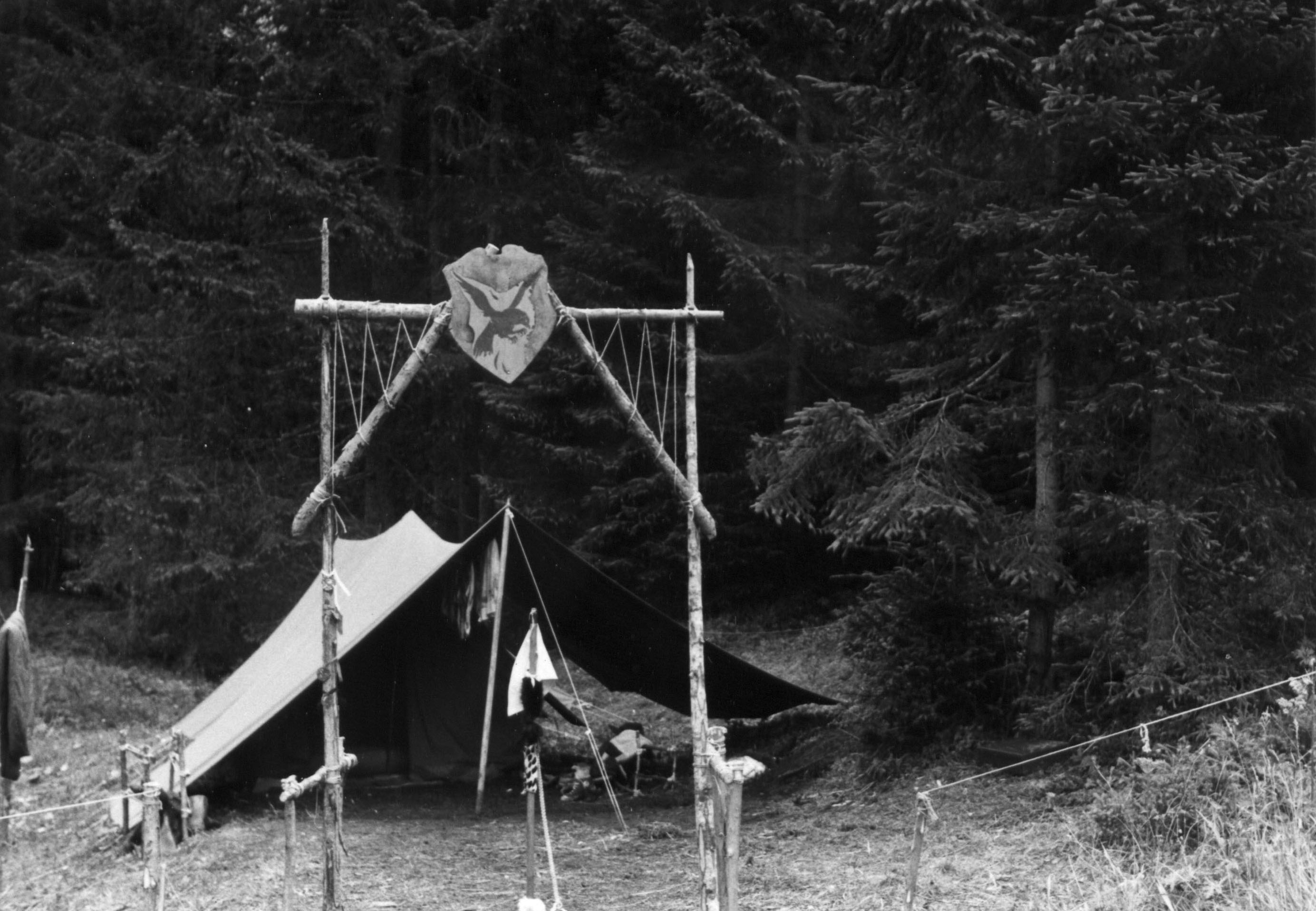 La tenda della prima squadriglia al primo campo